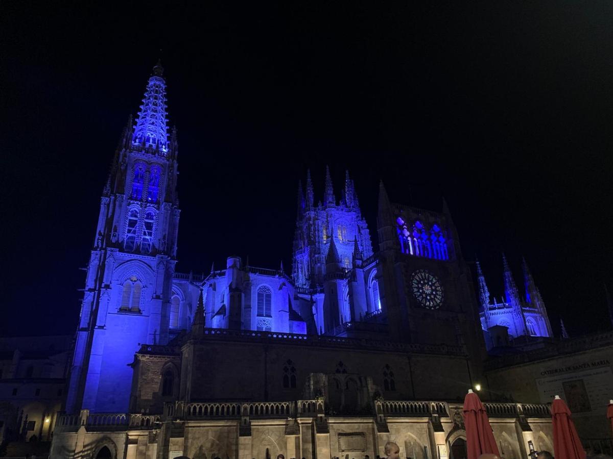 Апартаменти Mirando A La Catedral Desde Plaza Vega Бургос Екстер'єр фото